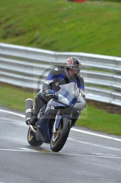 Motorcycle action photographs;Trackday digital images;event digital images;eventdigitalimages;no limits trackday;oulton park;oulton park circuit cheshire;oulton park photographs;peter wileman photography;trackday;trackday photos