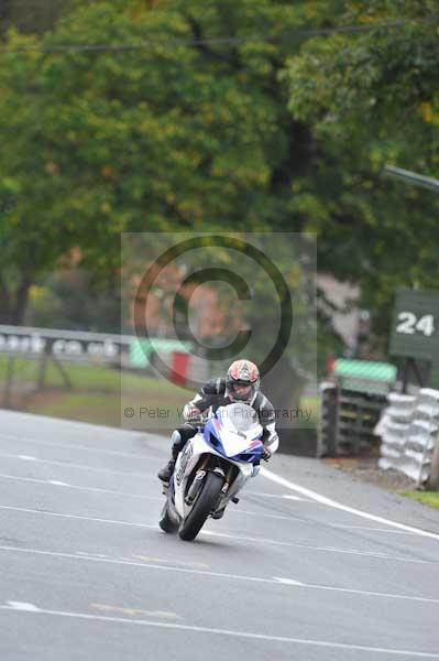 Motorcycle action photographs;Trackday digital images;event digital images;eventdigitalimages;no limits trackday;oulton park;oulton park circuit cheshire;oulton park photographs;peter wileman photography;trackday;trackday photos
