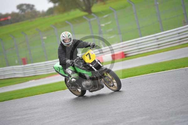 Motorcycle action photographs;Trackday digital images;event digital images;eventdigitalimages;no limits trackday;oulton park;oulton park circuit cheshire;oulton park photographs;peter wileman photography;trackday;trackday photos