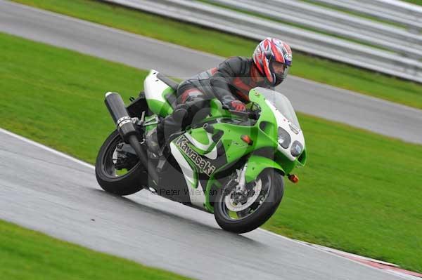Motorcycle action photographs;Trackday digital images;event digital images;eventdigitalimages;no limits trackday;oulton park;oulton park circuit cheshire;oulton park photographs;peter wileman photography;trackday;trackday photos