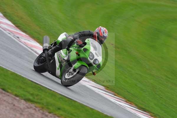 Motorcycle action photographs;Trackday digital images;event digital images;eventdigitalimages;no limits trackday;oulton park;oulton park circuit cheshire;oulton park photographs;peter wileman photography;trackday;trackday photos