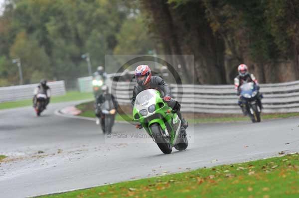 Motorcycle action photographs;Trackday digital images;event digital images;eventdigitalimages;no limits trackday;oulton park;oulton park circuit cheshire;oulton park photographs;peter wileman photography;trackday;trackday photos