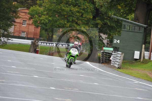 Motorcycle action photographs;Trackday digital images;event digital images;eventdigitalimages;no limits trackday;oulton park;oulton park circuit cheshire;oulton park photographs;peter wileman photography;trackday;trackday photos