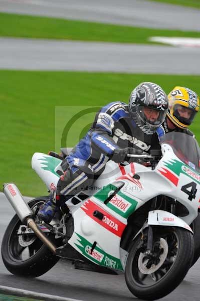 Motorcycle action photographs;Trackday digital images;event digital images;eventdigitalimages;no limits trackday;oulton park;oulton park circuit cheshire;oulton park photographs;peter wileman photography;trackday;trackday photos