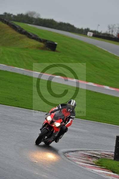 Motorcycle action photographs;Trackday digital images;event digital images;eventdigitalimages;no limits trackday;oulton park;oulton park circuit cheshire;oulton park photographs;peter wileman photography;trackday;trackday photos