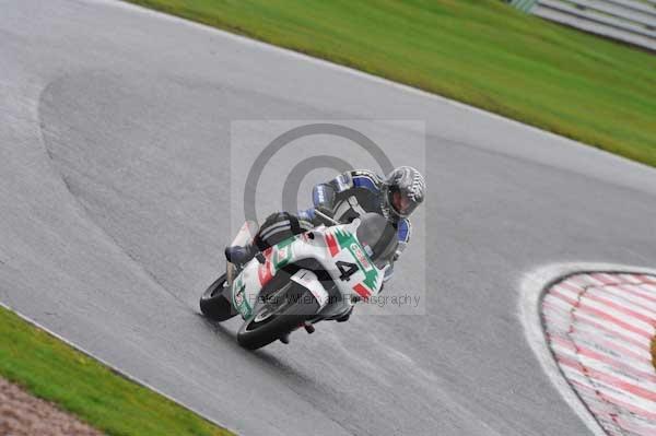 Motorcycle action photographs;Trackday digital images;event digital images;eventdigitalimages;no limits trackday;oulton park;oulton park circuit cheshire;oulton park photographs;peter wileman photography;trackday;trackday photos