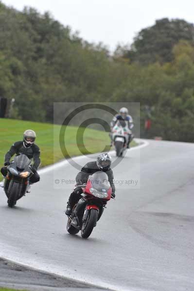 Motorcycle action photographs;Trackday digital images;event digital images;eventdigitalimages;no limits trackday;oulton park;oulton park circuit cheshire;oulton park photographs;peter wileman photography;trackday;trackday photos