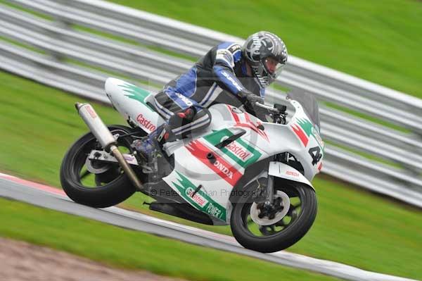 Motorcycle action photographs;Trackday digital images;event digital images;eventdigitalimages;no limits trackday;oulton park;oulton park circuit cheshire;oulton park photographs;peter wileman photography;trackday;trackday photos