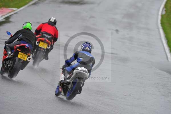 Motorcycle action photographs;Trackday digital images;event digital images;eventdigitalimages;no limits trackday;oulton park;oulton park circuit cheshire;oulton park photographs;peter wileman photography;trackday;trackday photos