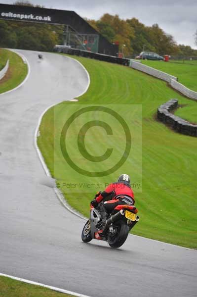 Motorcycle action photographs;Trackday digital images;event digital images;eventdigitalimages;no limits trackday;oulton park;oulton park circuit cheshire;oulton park photographs;peter wileman photography;trackday;trackday photos