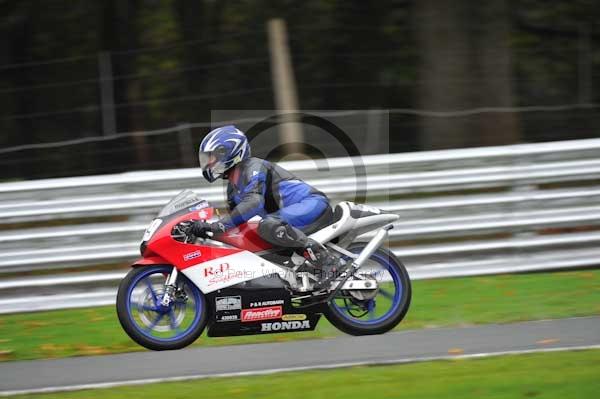 Motorcycle action photographs;Trackday digital images;event digital images;eventdigitalimages;no limits trackday;oulton park;oulton park circuit cheshire;oulton park photographs;peter wileman photography;trackday;trackday photos
