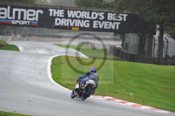 Motorcycle action photographs;Trackday digital images;event digital images;eventdigitalimages;no limits trackday;oulton park;oulton park circuit cheshire;oulton park photographs;peter wileman photography;trackday;trackday photos