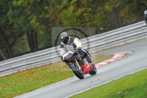 Motorcycle action photographs;Trackday digital images;event digital images;eventdigitalimages;no limits trackday;oulton park;oulton park circuit cheshire;oulton park photographs;peter wileman photography;trackday;trackday photos