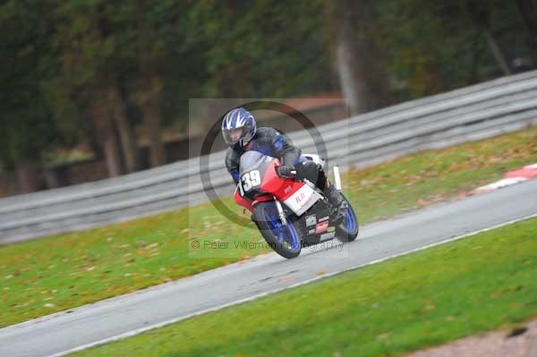 Motorcycle action photographs;Trackday digital images;event digital images;eventdigitalimages;no limits trackday;oulton park;oulton park circuit cheshire;oulton park photographs;peter wileman photography;trackday;trackday photos