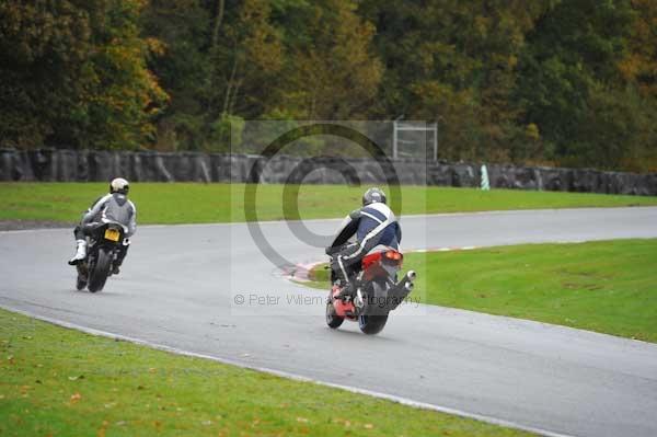 Motorcycle action photographs;Trackday digital images;event digital images;eventdigitalimages;no limits trackday;oulton park;oulton park circuit cheshire;oulton park photographs;peter wileman photography;trackday;trackday photos