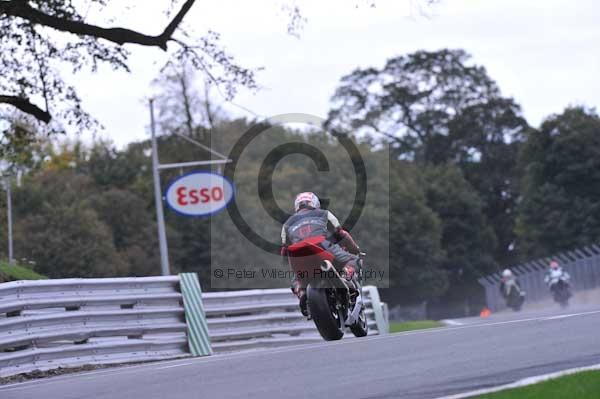 Motorcycle action photographs;Trackday digital images;event digital images;eventdigitalimages;no limits trackday;oulton park;oulton park circuit cheshire;oulton park photographs;peter wileman photography;trackday;trackday photos
