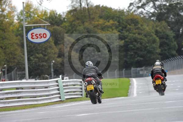 Motorcycle action photographs;Trackday digital images;event digital images;eventdigitalimages;no limits trackday;oulton park;oulton park circuit cheshire;oulton park photographs;peter wileman photography;trackday;trackday photos