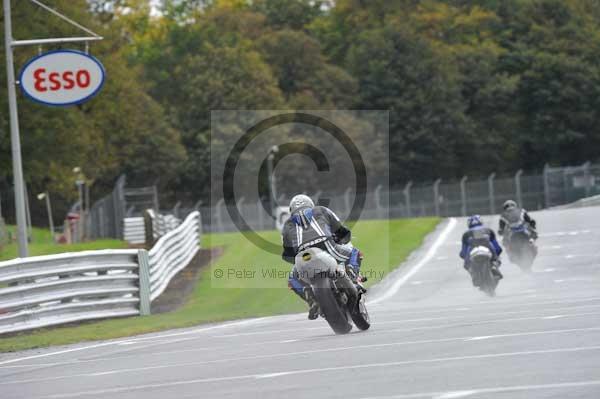 Motorcycle action photographs;Trackday digital images;event digital images;eventdigitalimages;no limits trackday;oulton park;oulton park circuit cheshire;oulton park photographs;peter wileman photography;trackday;trackday photos