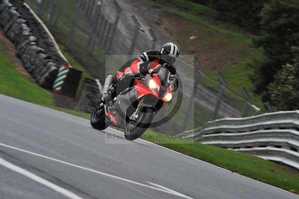 Motorcycle action photographs;Trackday digital images;event digital images;eventdigitalimages;no limits trackday;oulton park;oulton park circuit cheshire;oulton park photographs;peter wileman photography;trackday;trackday photos