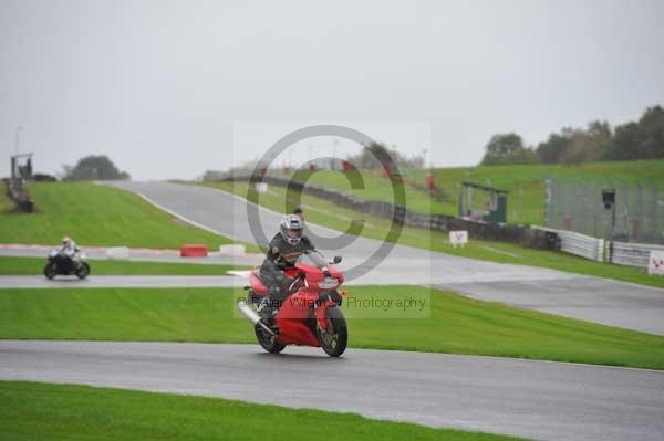 Motorcycle action photographs;Trackday digital images;event digital images;eventdigitalimages;no limits trackday;oulton park;oulton park circuit cheshire;oulton park photographs;peter wileman photography;trackday;trackday photos