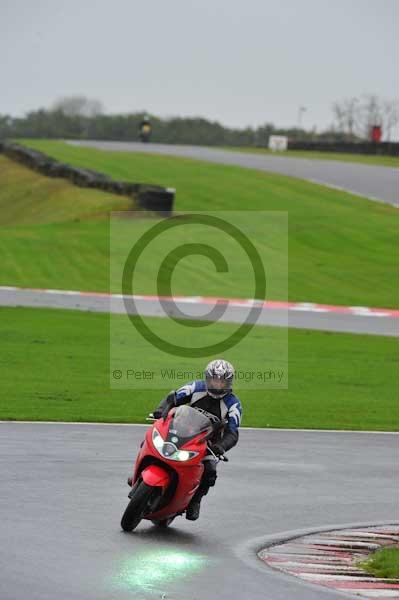 Motorcycle action photographs;Trackday digital images;event digital images;eventdigitalimages;no limits trackday;oulton park;oulton park circuit cheshire;oulton park photographs;peter wileman photography;trackday;trackday photos