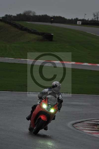 Motorcycle action photographs;Trackday digital images;event digital images;eventdigitalimages;no limits trackday;oulton park;oulton park circuit cheshire;oulton park photographs;peter wileman photography;trackday;trackday photos