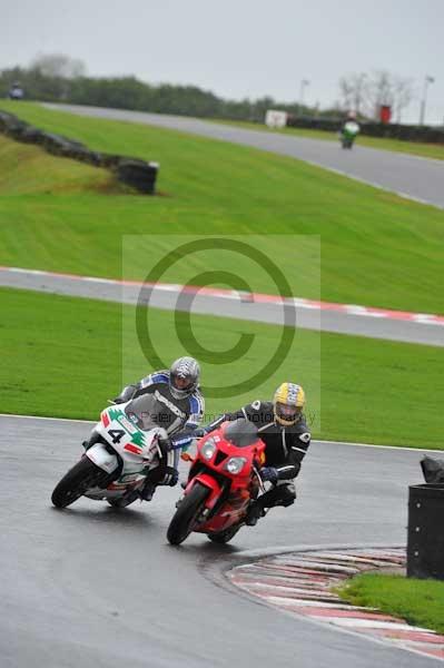 Motorcycle action photographs;Trackday digital images;event digital images;eventdigitalimages;no limits trackday;oulton park;oulton park circuit cheshire;oulton park photographs;peter wileman photography;trackday;trackday photos