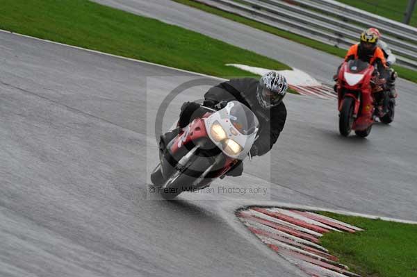Motorcycle action photographs;Trackday digital images;event digital images;eventdigitalimages;no limits trackday;oulton park;oulton park circuit cheshire;oulton park photographs;peter wileman photography;trackday;trackday photos
