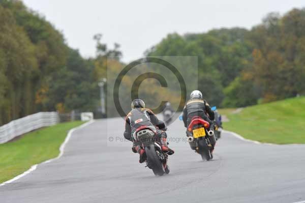 Motorcycle action photographs;Trackday digital images;event digital images;eventdigitalimages;no limits trackday;oulton park;oulton park circuit cheshire;oulton park photographs;peter wileman photography;trackday;trackday photos