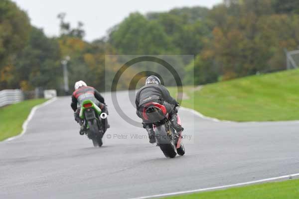 Motorcycle action photographs;Trackday digital images;event digital images;eventdigitalimages;no limits trackday;oulton park;oulton park circuit cheshire;oulton park photographs;peter wileman photography;trackday;trackday photos