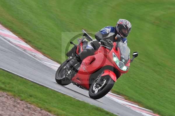 Motorcycle action photographs;Trackday digital images;event digital images;eventdigitalimages;no limits trackday;oulton park;oulton park circuit cheshire;oulton park photographs;peter wileman photography;trackday;trackday photos