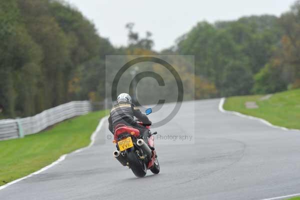 Motorcycle action photographs;Trackday digital images;event digital images;eventdigitalimages;no limits trackday;oulton park;oulton park circuit cheshire;oulton park photographs;peter wileman photography;trackday;trackday photos