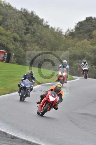 Motorcycle action photographs;Trackday digital images;event digital images;eventdigitalimages;no limits trackday;oulton park;oulton park circuit cheshire;oulton park photographs;peter wileman photography;trackday;trackday photos