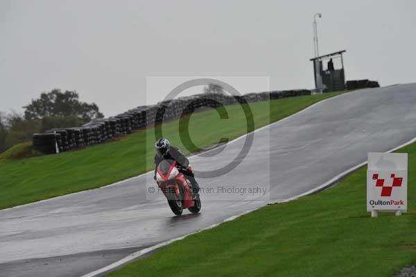 Motorcycle action photographs;Trackday digital images;event digital images;eventdigitalimages;no limits trackday;oulton park;oulton park circuit cheshire;oulton park photographs;peter wileman photography;trackday;trackday photos
