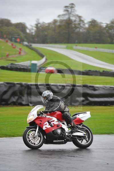 Motorcycle action photographs;Trackday digital images;event digital images;eventdigitalimages;no limits trackday;oulton park;oulton park circuit cheshire;oulton park photographs;peter wileman photography;trackday;trackday photos