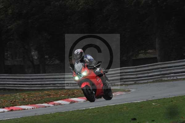 Motorcycle action photographs;Trackday digital images;event digital images;eventdigitalimages;no limits trackday;oulton park;oulton park circuit cheshire;oulton park photographs;peter wileman photography;trackday;trackday photos
