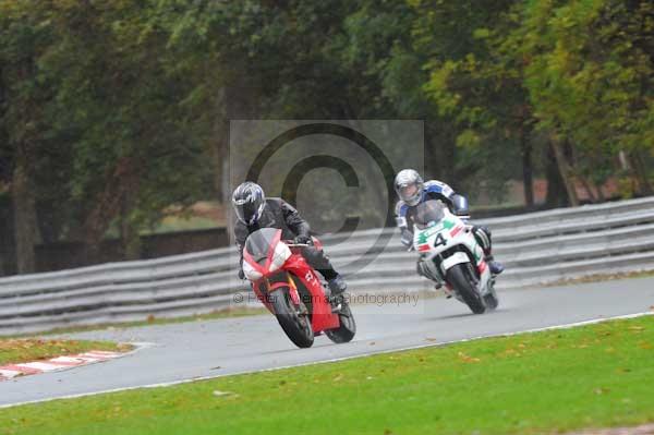 Motorcycle action photographs;Trackday digital images;event digital images;eventdigitalimages;no limits trackday;oulton park;oulton park circuit cheshire;oulton park photographs;peter wileman photography;trackday;trackday photos