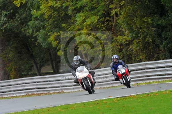 Motorcycle action photographs;Trackday digital images;event digital images;eventdigitalimages;no limits trackday;oulton park;oulton park circuit cheshire;oulton park photographs;peter wileman photography;trackday;trackday photos