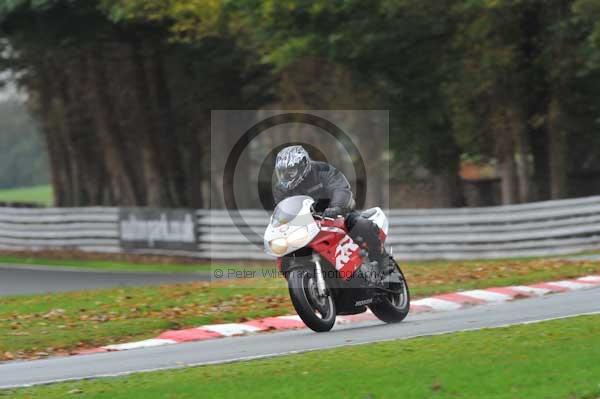 Motorcycle action photographs;Trackday digital images;event digital images;eventdigitalimages;no limits trackday;oulton park;oulton park circuit cheshire;oulton park photographs;peter wileman photography;trackday;trackday photos