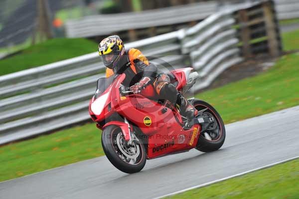 Motorcycle action photographs;Trackday digital images;event digital images;eventdigitalimages;no limits trackday;oulton park;oulton park circuit cheshire;oulton park photographs;peter wileman photography;trackday;trackday photos