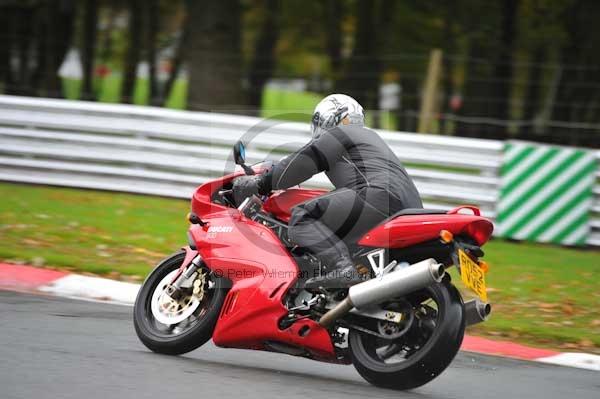 Motorcycle action photographs;Trackday digital images;event digital images;eventdigitalimages;no limits trackday;oulton park;oulton park circuit cheshire;oulton park photographs;peter wileman photography;trackday;trackday photos
