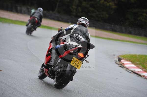 Motorcycle action photographs;Trackday digital images;event digital images;eventdigitalimages;no limits trackday;oulton park;oulton park circuit cheshire;oulton park photographs;peter wileman photography;trackday;trackday photos