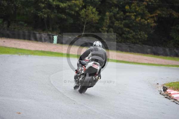 Motorcycle action photographs;Trackday digital images;event digital images;eventdigitalimages;no limits trackday;oulton park;oulton park circuit cheshire;oulton park photographs;peter wileman photography;trackday;trackday photos