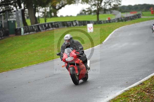 Motorcycle action photographs;Trackday digital images;event digital images;eventdigitalimages;no limits trackday;oulton park;oulton park circuit cheshire;oulton park photographs;peter wileman photography;trackday;trackday photos