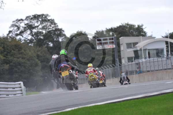 Motorcycle action photographs;Trackday digital images;event digital images;eventdigitalimages;no limits trackday;oulton park;oulton park circuit cheshire;oulton park photographs;peter wileman photography;trackday;trackday photos