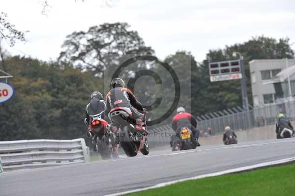 Motorcycle action photographs;Trackday digital images;event digital images;eventdigitalimages;no limits trackday;oulton park;oulton park circuit cheshire;oulton park photographs;peter wileman photography;trackday;trackday photos