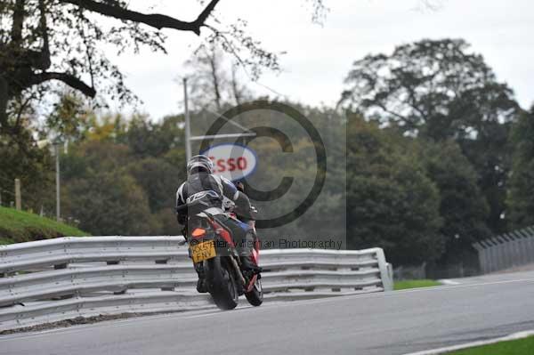 Motorcycle action photographs;Trackday digital images;event digital images;eventdigitalimages;no limits trackday;oulton park;oulton park circuit cheshire;oulton park photographs;peter wileman photography;trackday;trackday photos