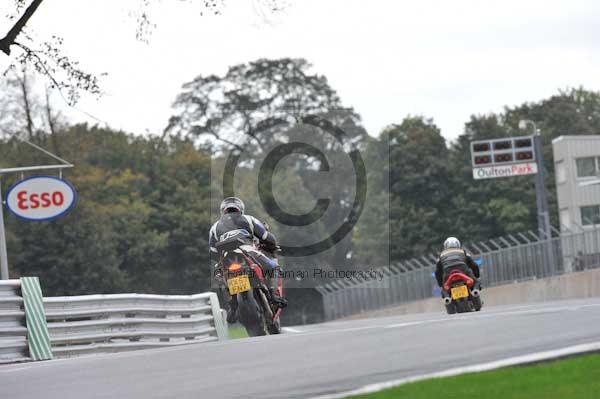 Motorcycle action photographs;Trackday digital images;event digital images;eventdigitalimages;no limits trackday;oulton park;oulton park circuit cheshire;oulton park photographs;peter wileman photography;trackday;trackday photos