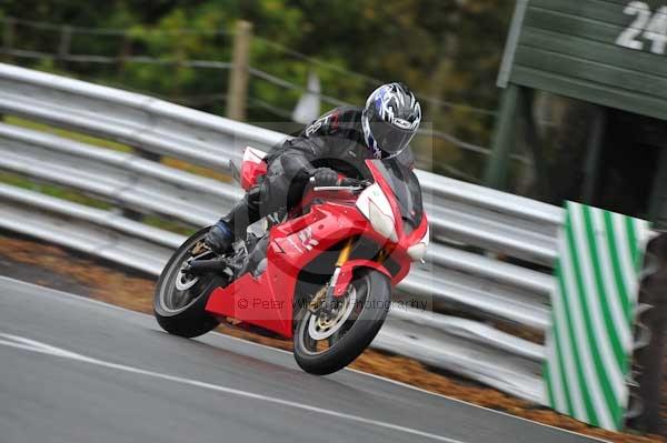 Motorcycle action photographs;Trackday digital images;event digital images;eventdigitalimages;no limits trackday;oulton park;oulton park circuit cheshire;oulton park photographs;peter wileman photography;trackday;trackday photos