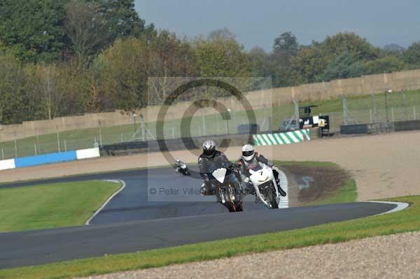 Motorcycle action photographs;donington;donington park leicestershire;donington photographs;event digital images;eventdigitalimages;no limits trackday;peter wileman photography;trackday;trackday digital images;trackday photos
